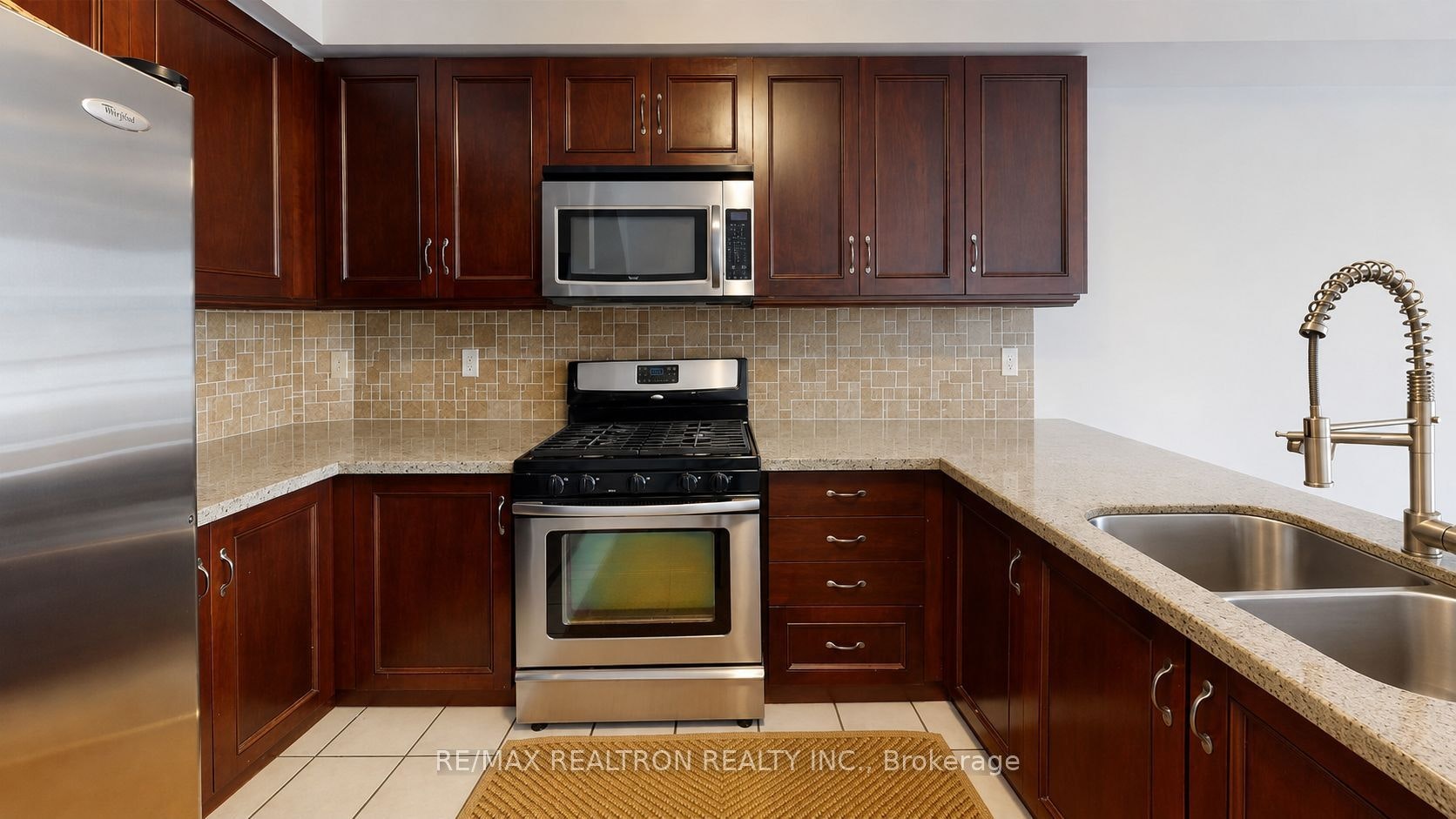 102 Royal Chapin Crescent, Richmond Hill, ON, L4S 2A8 - 6