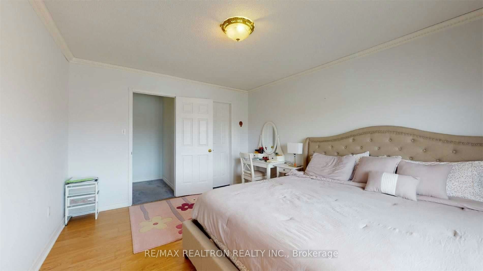 102 Royal Chapin Crescent, Richmond Hill, ON, L4S 2A8 - 12