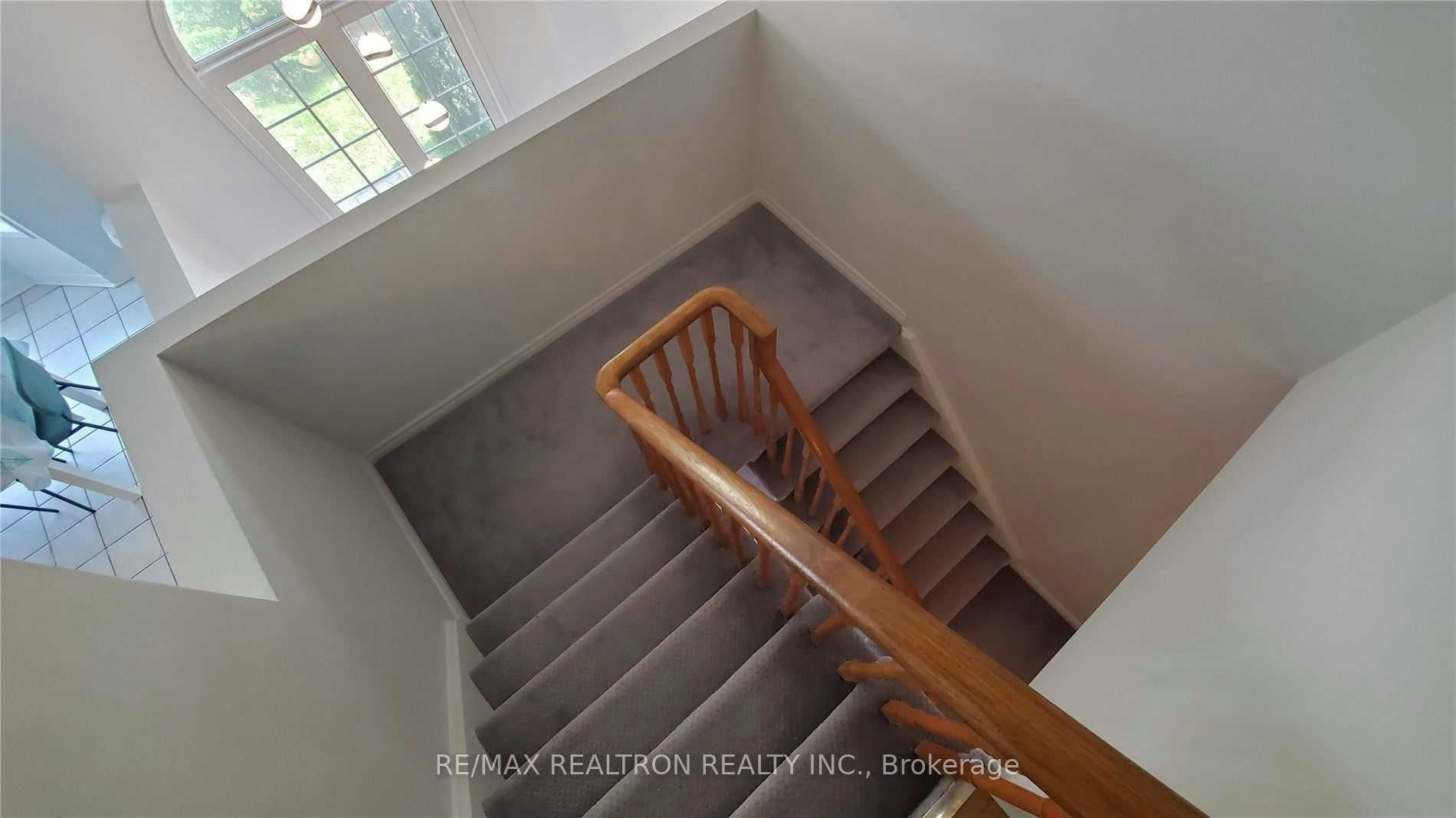 102 Royal Chapin Crescent, Richmond Hill, ON, L4S 2A8 - 9