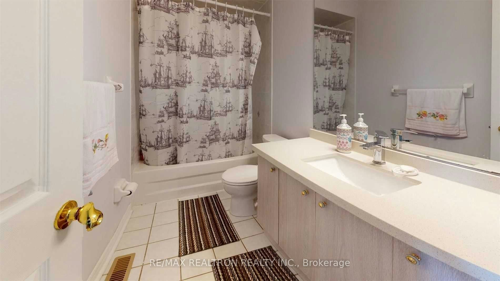 102 Royal Chapin Crescent, Richmond Hill, ON, L4S 2A8 - 16