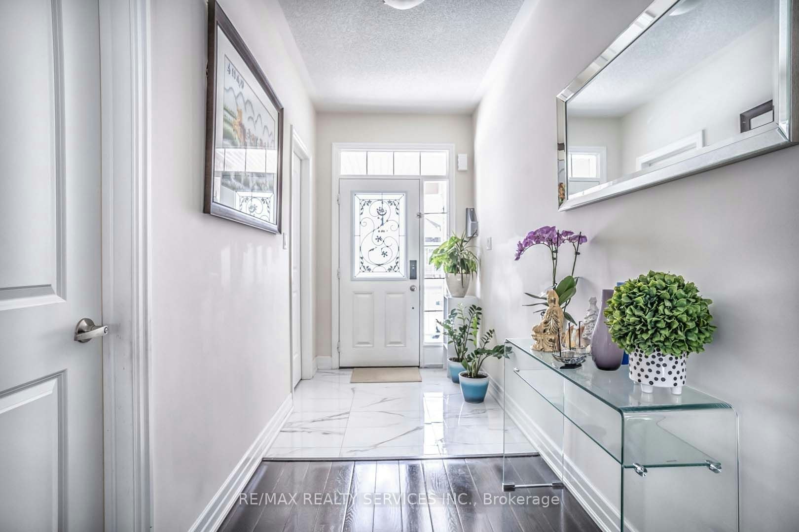 484 Greenwood Drive, Essa, ON, L0M 1B4 - 4