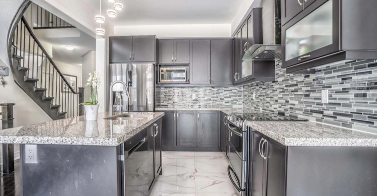484 Greenwood Drive, Essa, ON, L0M 1B4 - 17