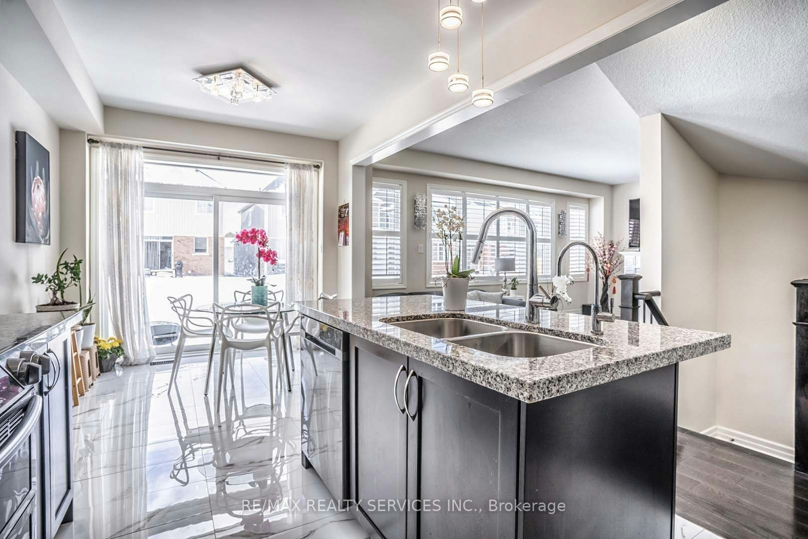 484 Greenwood Drive, Essa, ON, L0M 1B4 - 19