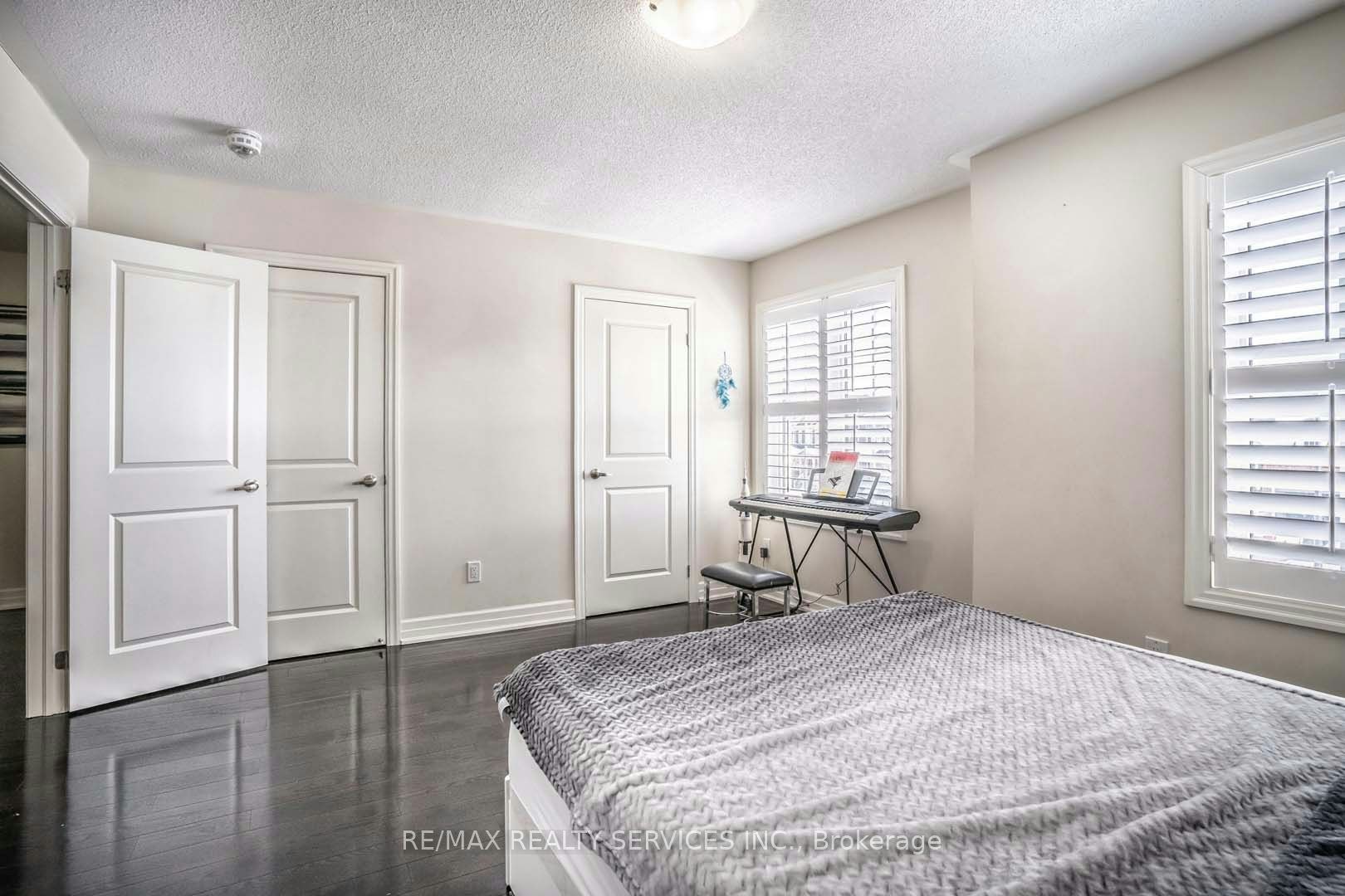 484 Greenwood Drive, Essa, ON, L0M 1B4 - 33