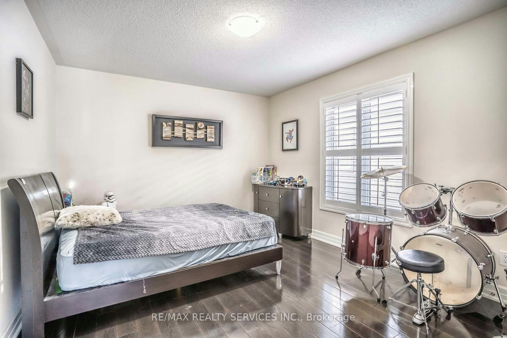 484 Greenwood Drive, Essa, ON, L0M 1B4 - 38