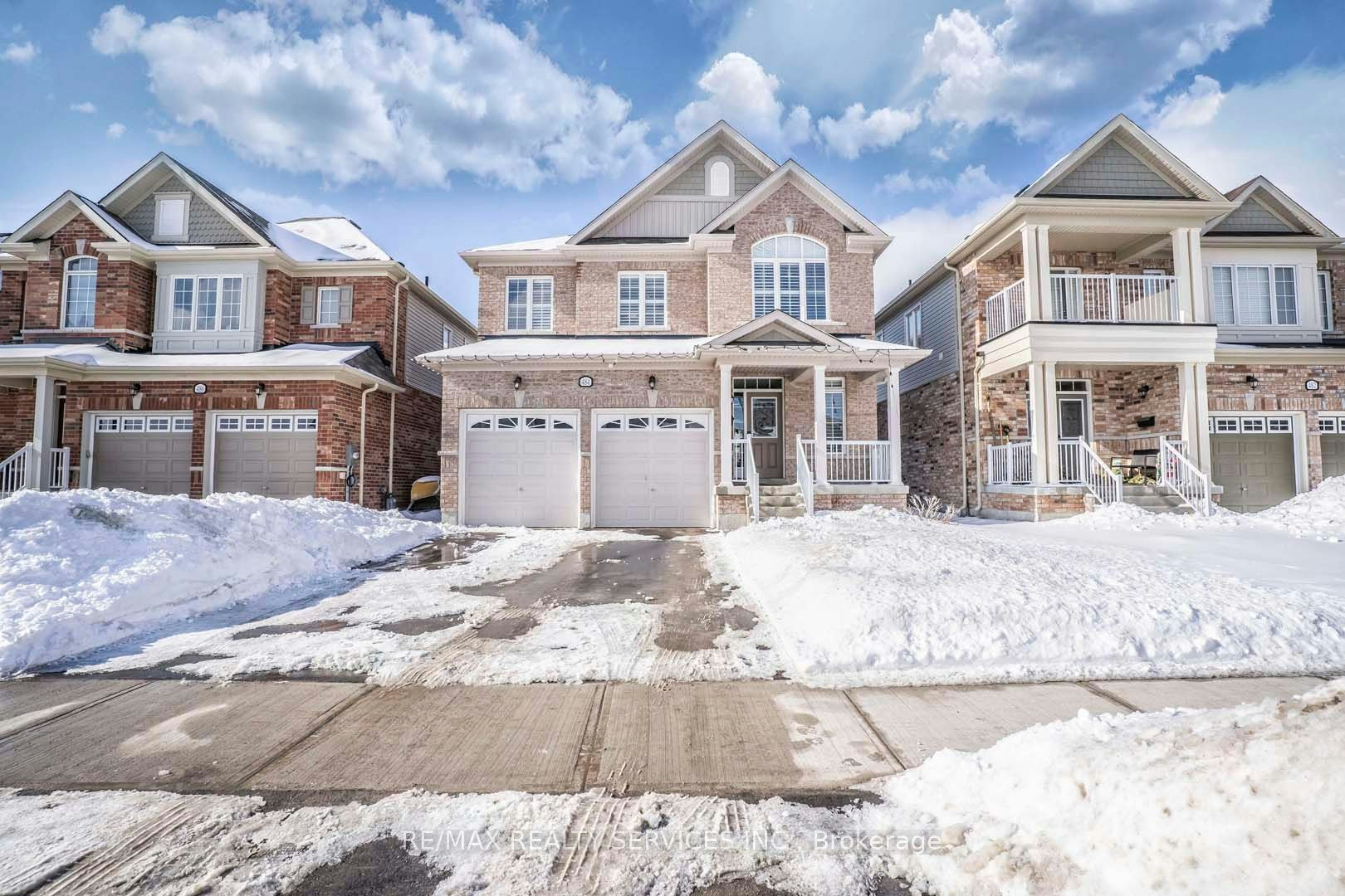 484 Greenwood Drive, Essa, ON, L0M 1B4 - 2