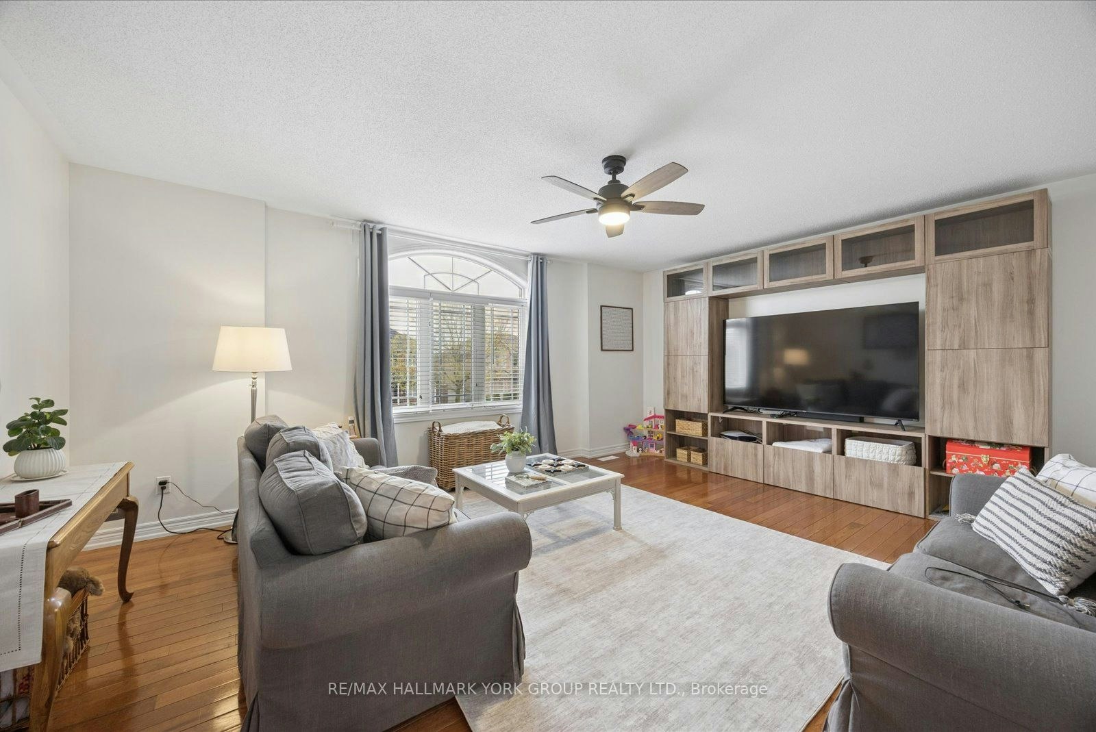 74 Wrendale Crescent, Georgina, ON, L4P 4C7 - 21