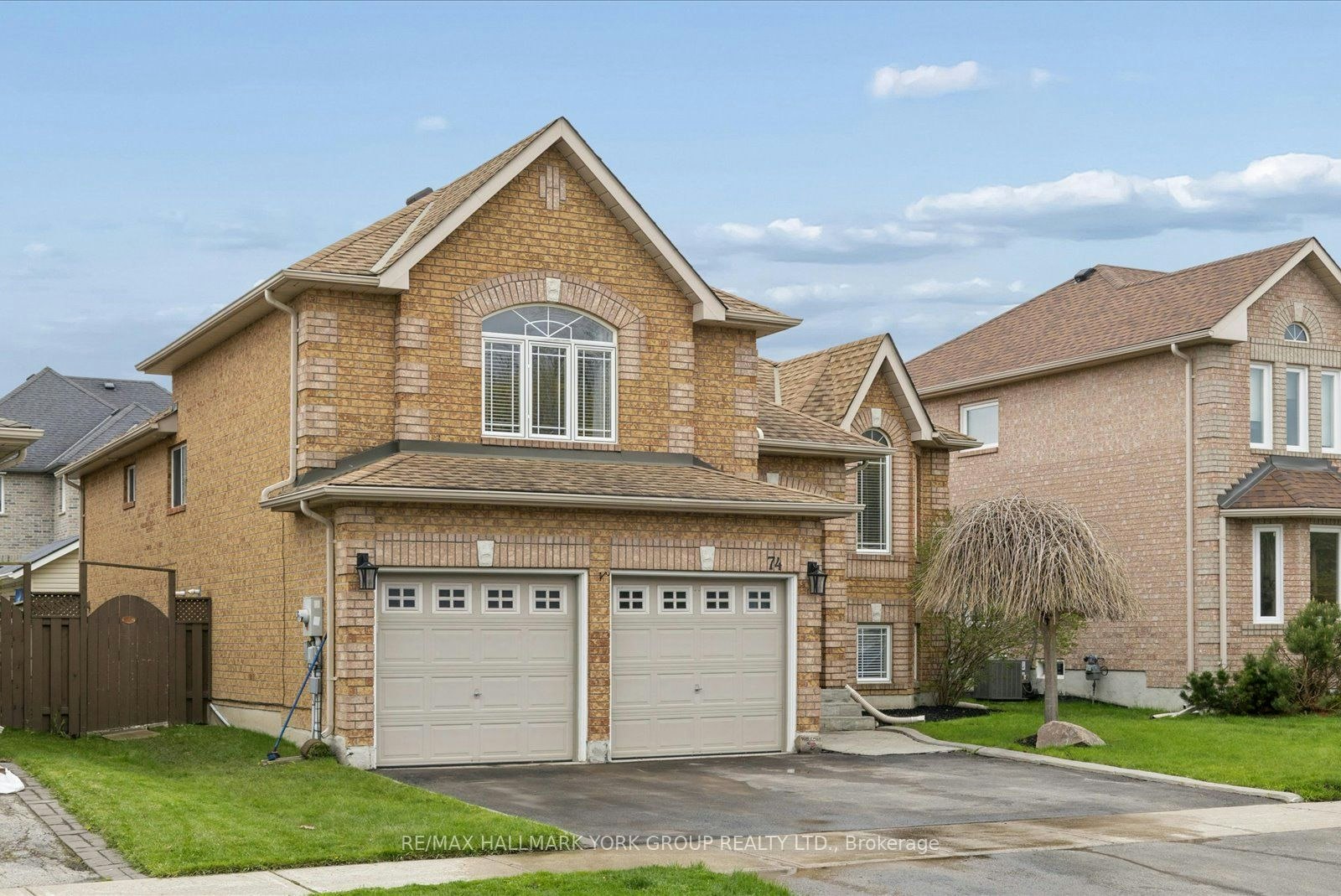74 Wrendale Crescent - 2