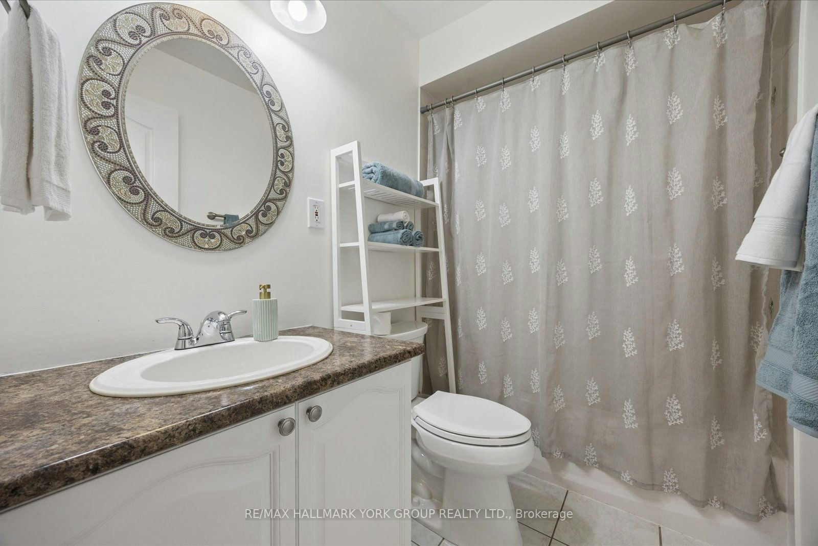 74 Wrendale Crescent, Georgina, ON, L4P 4C7 - 27