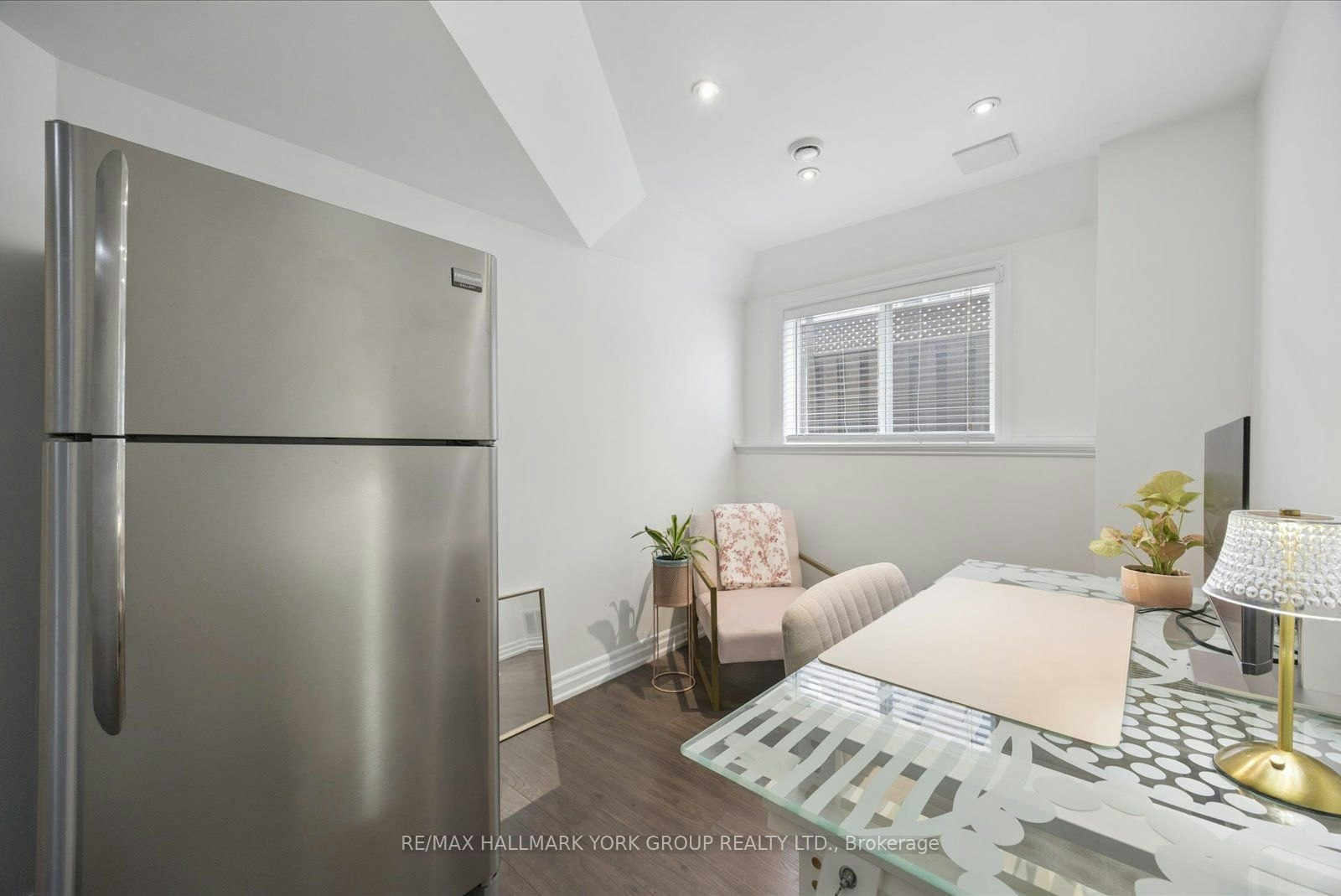 74 Wrendale Crescent, Georgina, ON, L4P 4C7 - 37