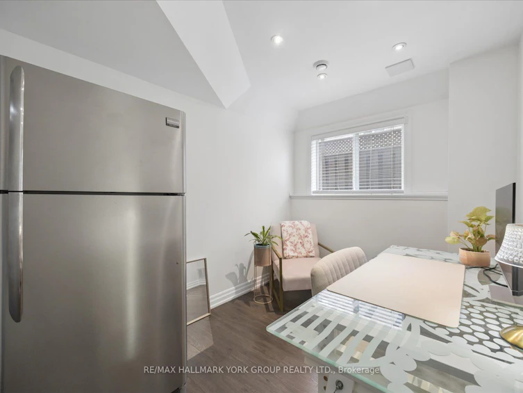 74 Wrendale Crescent, Georgina, ON, L4P 4C7 - 37