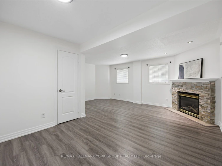 74 Wrendale Crescent, Georgina, ON, L4P 4C7 - 34