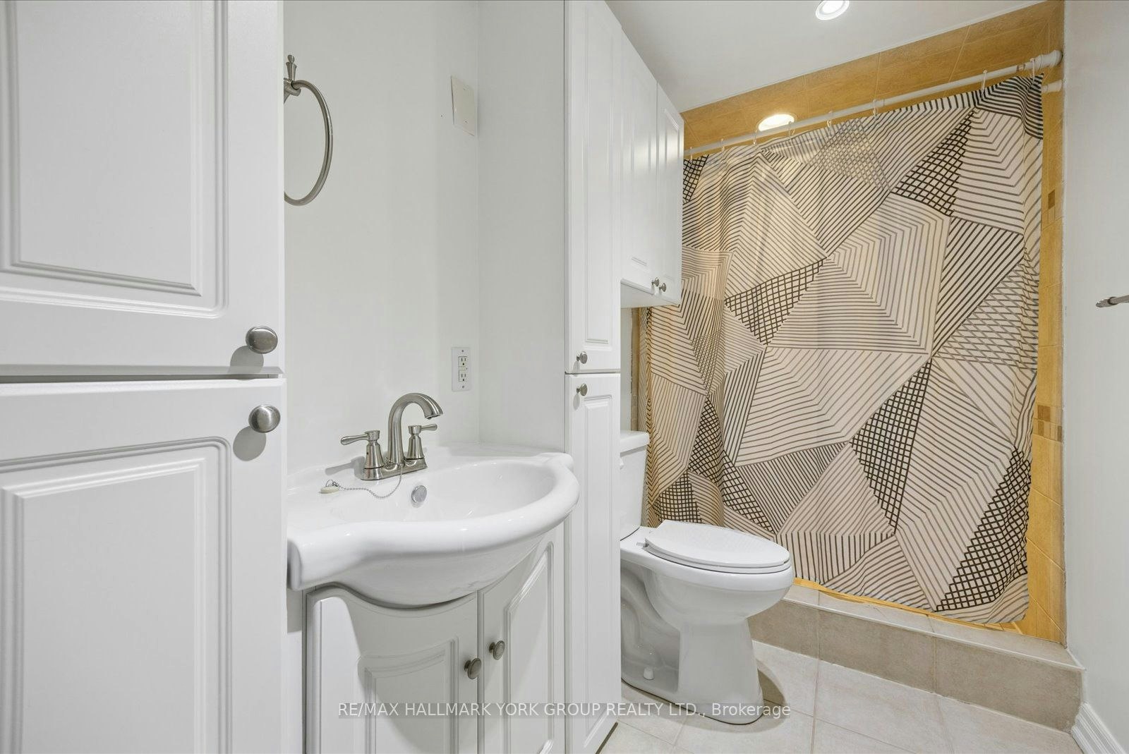 74 Wrendale Crescent, Georgina, ON, L4P 4C7 - 35
