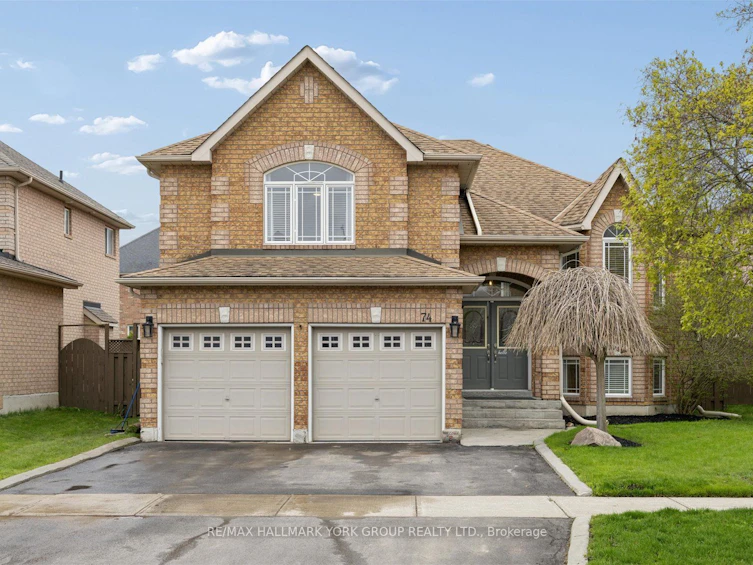 74 Wrendale Crescent, Georgina, ON, L4P 4C7