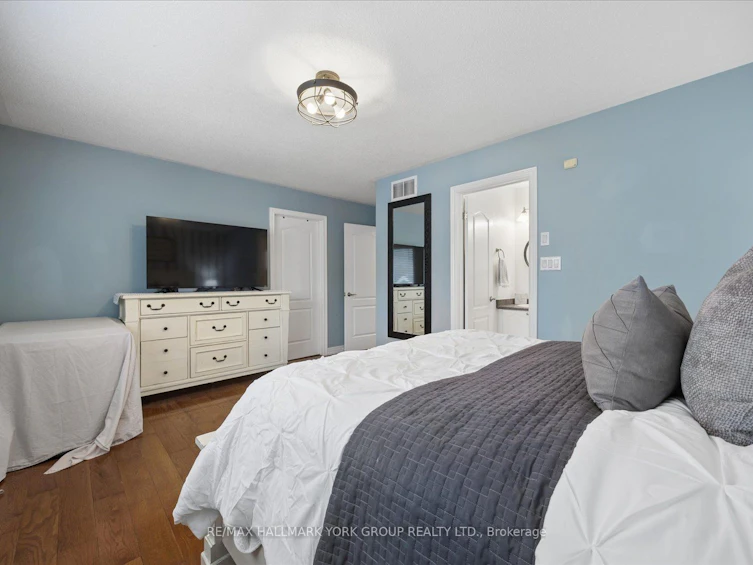 74 Wrendale Crescent, Georgina, ON, L4P 4C7 - 30