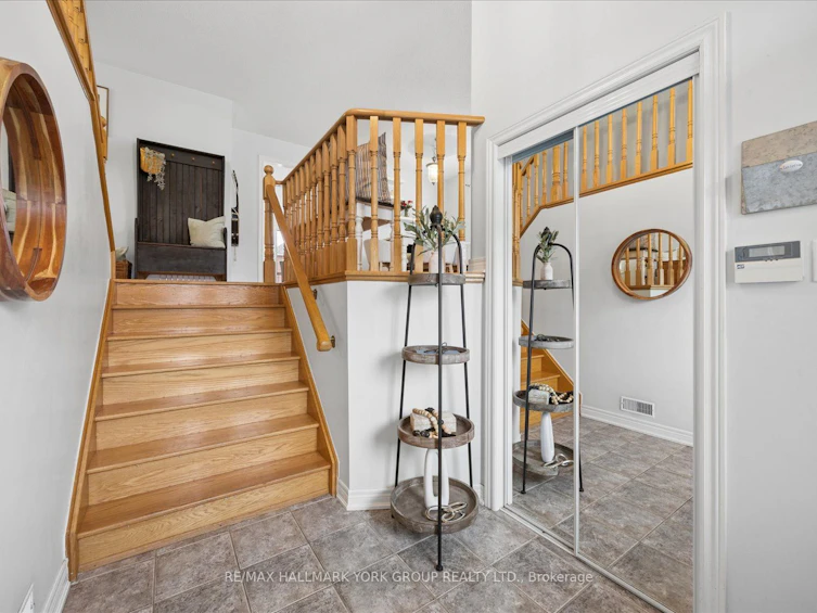 74 Wrendale Crescent, Georgina, ON, L4P 4C7 - 7