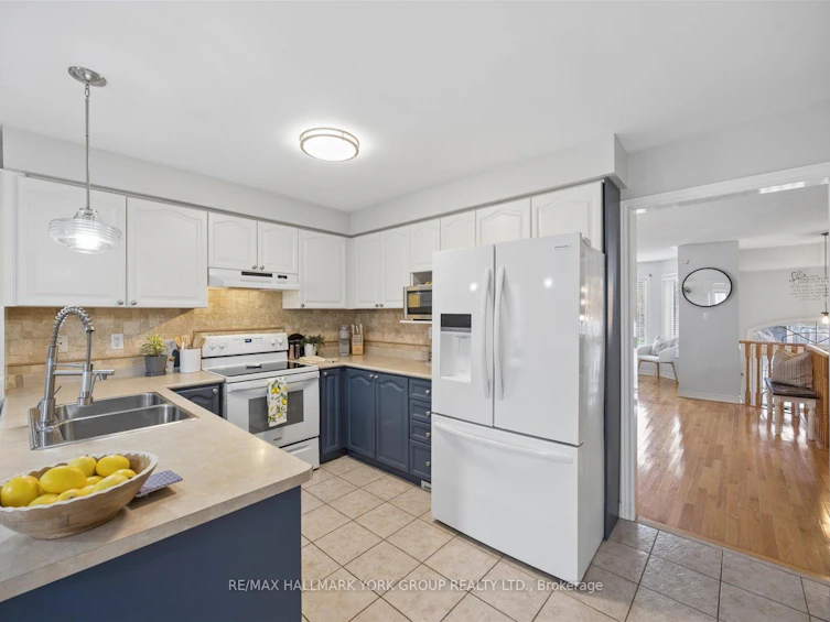 74 Wrendale Crescent, Georgina, ON, L4P 4C7 - 15
