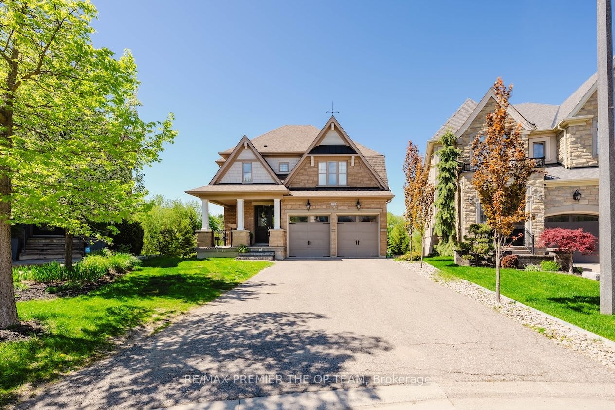 22 Adelia Place, King, ON, L7B 0B4