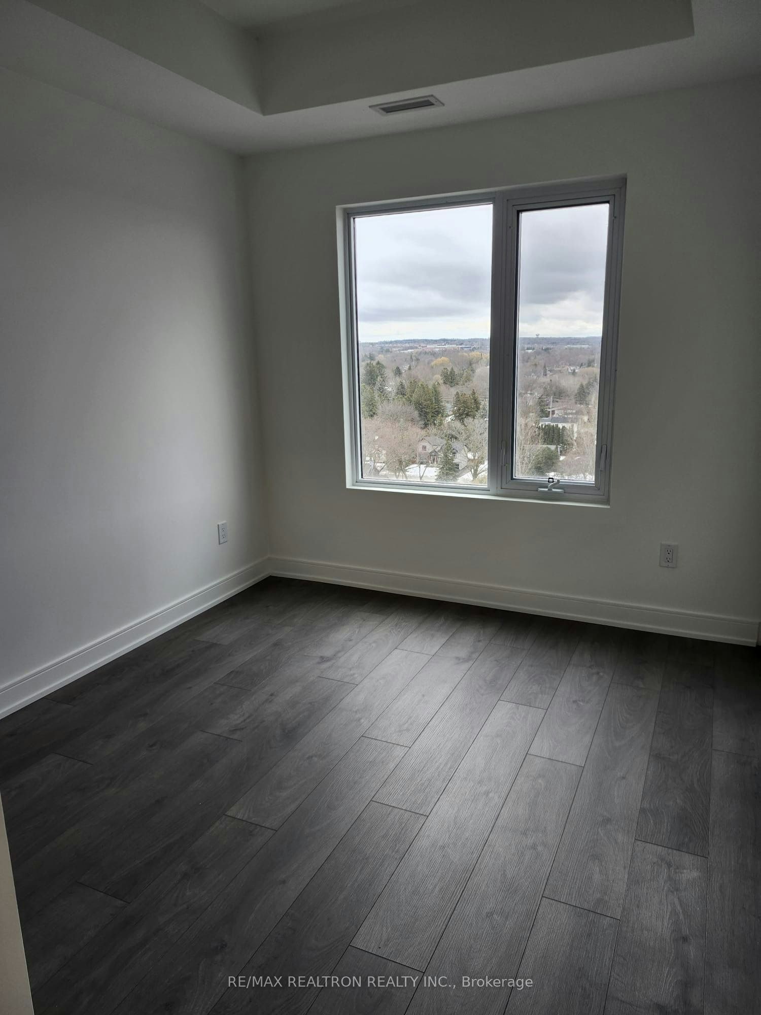 A1309-705 Davis Drive, Newmarket, ON, L3Y 0J1 - 17