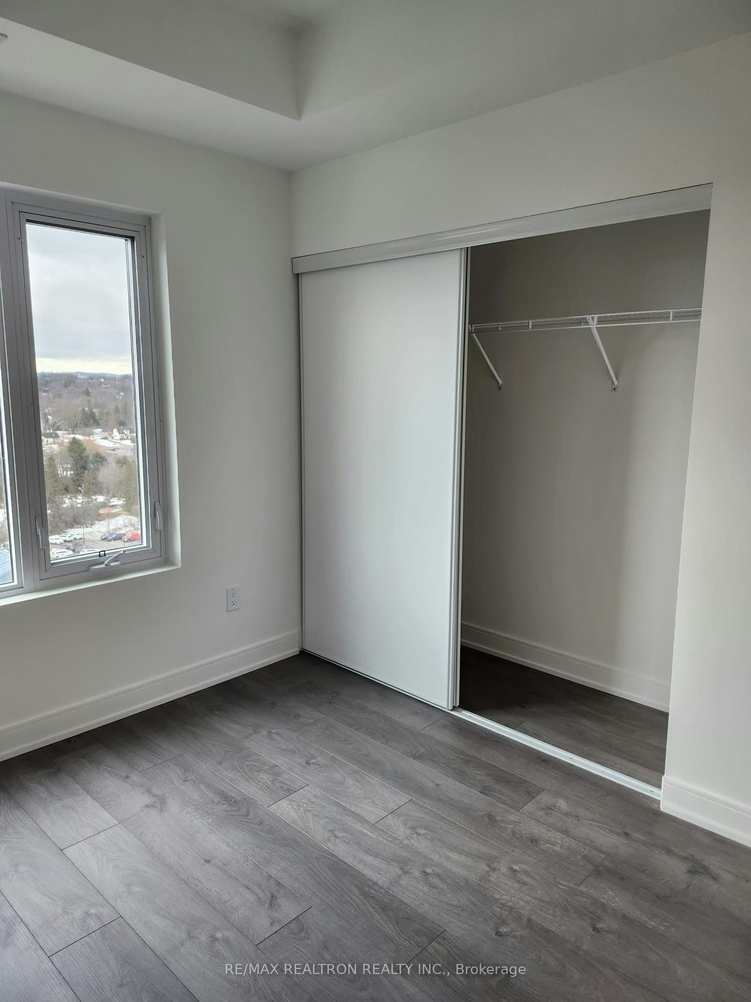A1309-705 Davis Drive, Newmarket, ON, L3Y 0J1 - 12