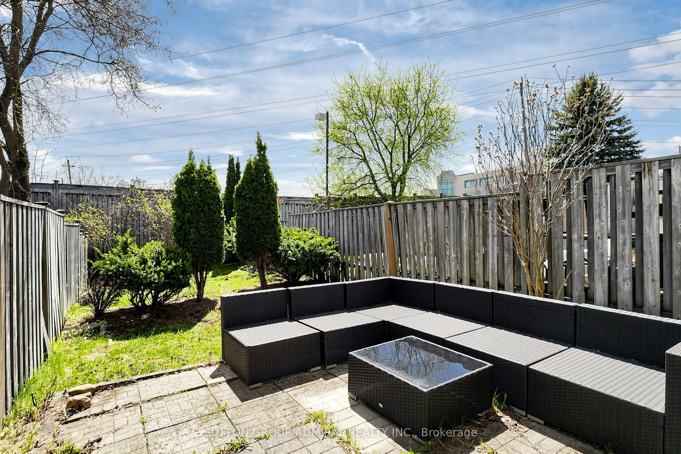 48-52 Brandy Lane Way, Newmarket, ON, L3Y 8P7 - 30