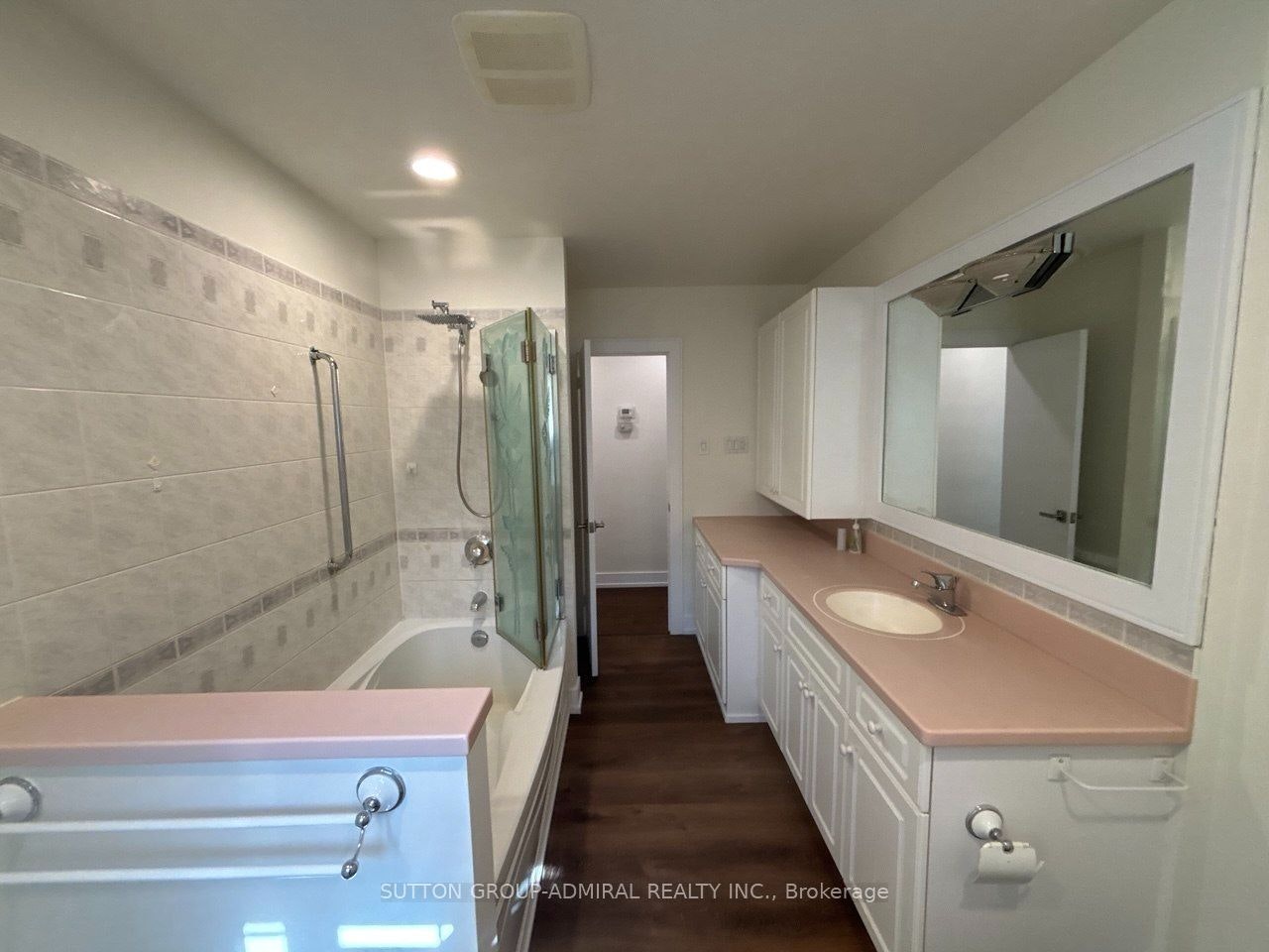 Main Floor-86 Hamilton Drive, Newmarket, ON, L3Y 3E8 - 22