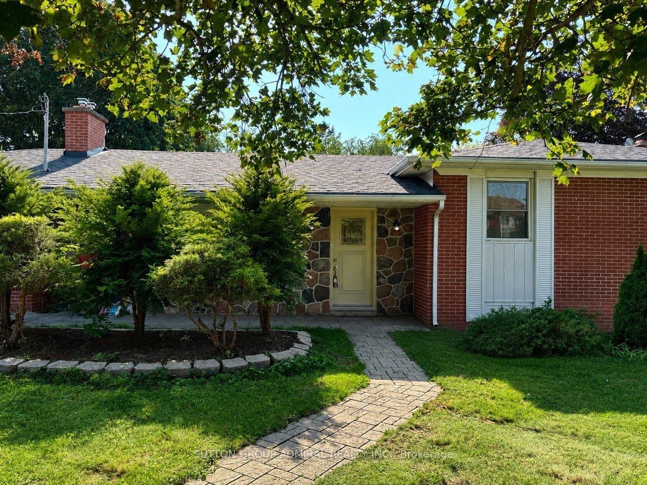 Main Floor-86 Hamilton Drive, Newmarket, ON, L3Y 3E8