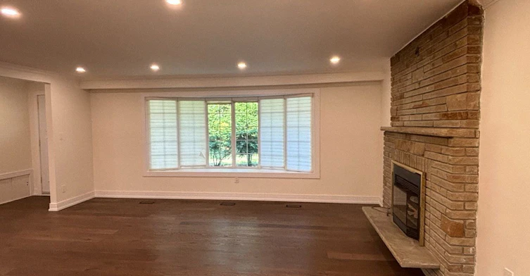Main Floor-86 Hamilton Drive, Newmarket, ON, L3Y 3E8 - 13