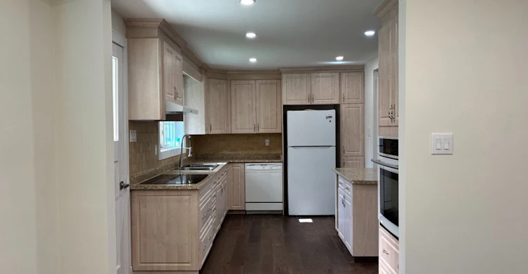 Main Floor-86 Hamilton Drive, Newmarket, ON, L3Y 3E8 - 16