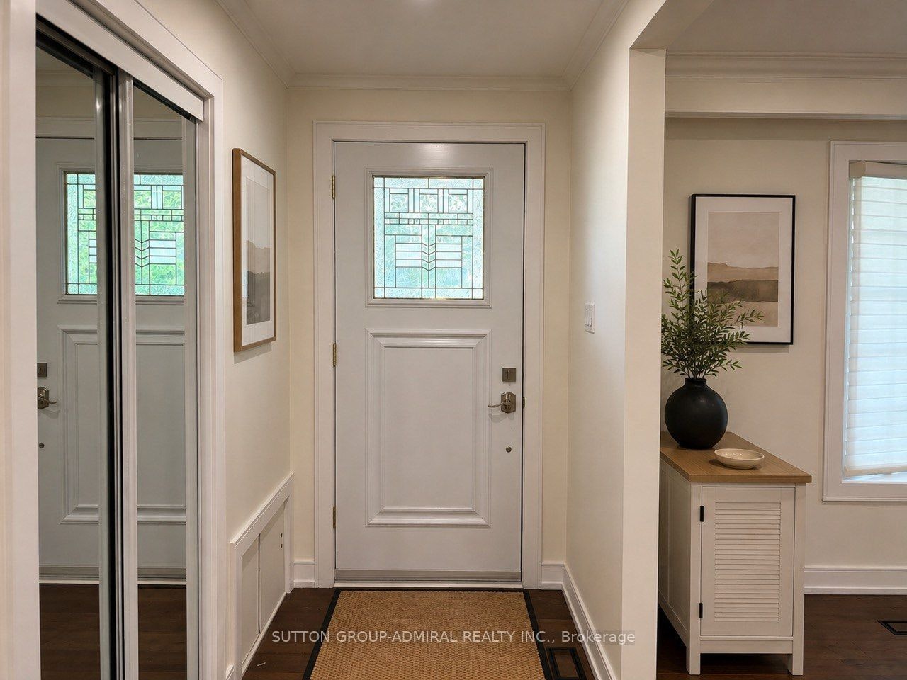 Main Floor-86 Hamilton Drive, Newmarket, ON, L3Y 3E8 - 4