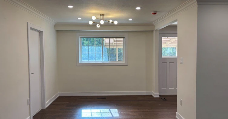 Main Floor-86 Hamilton Drive, Newmarket, ON, L3Y 3E8 - 14