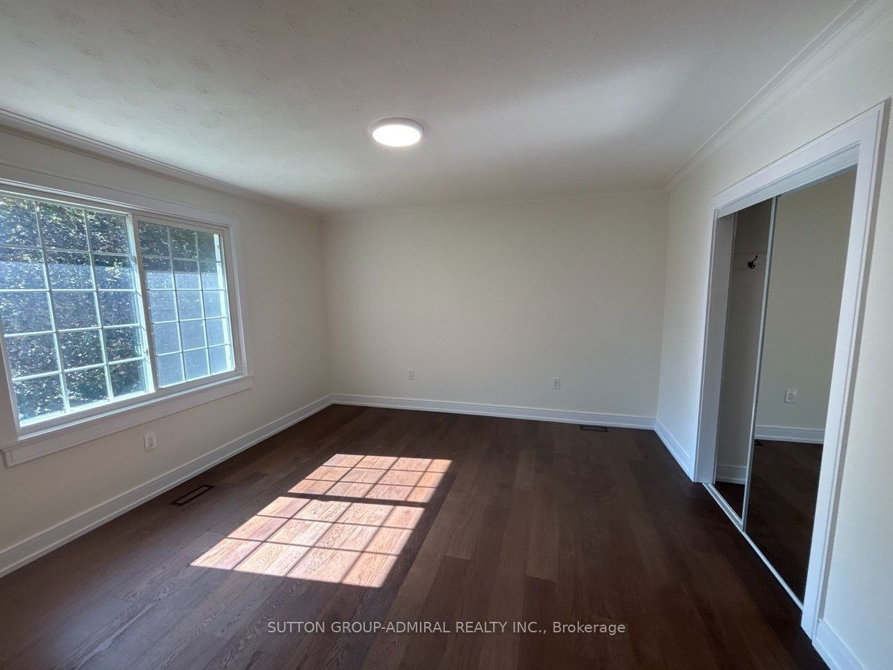 Main Floor-86 Hamilton Drive, Newmarket, ON, L3Y 3E8 - 23