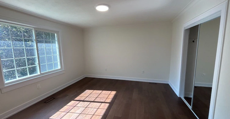 Main Floor-86 Hamilton Drive, Newmarket, ON, L3Y 3E8 - 23