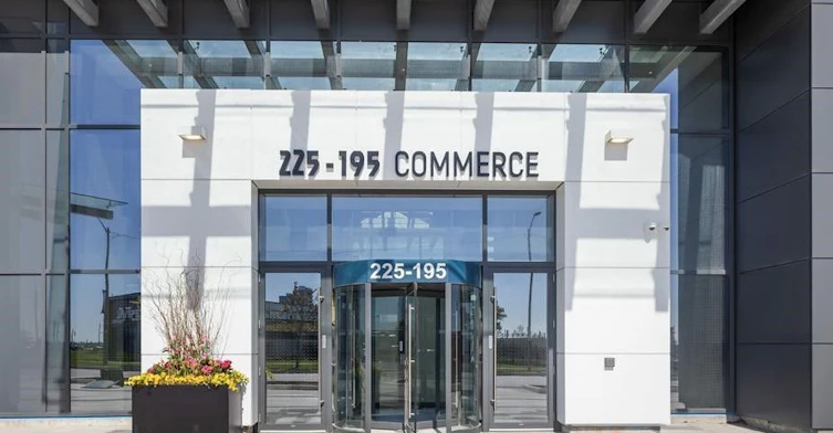 4901-195 Commerce Street, Vaughan, ON, L4K 0P9
