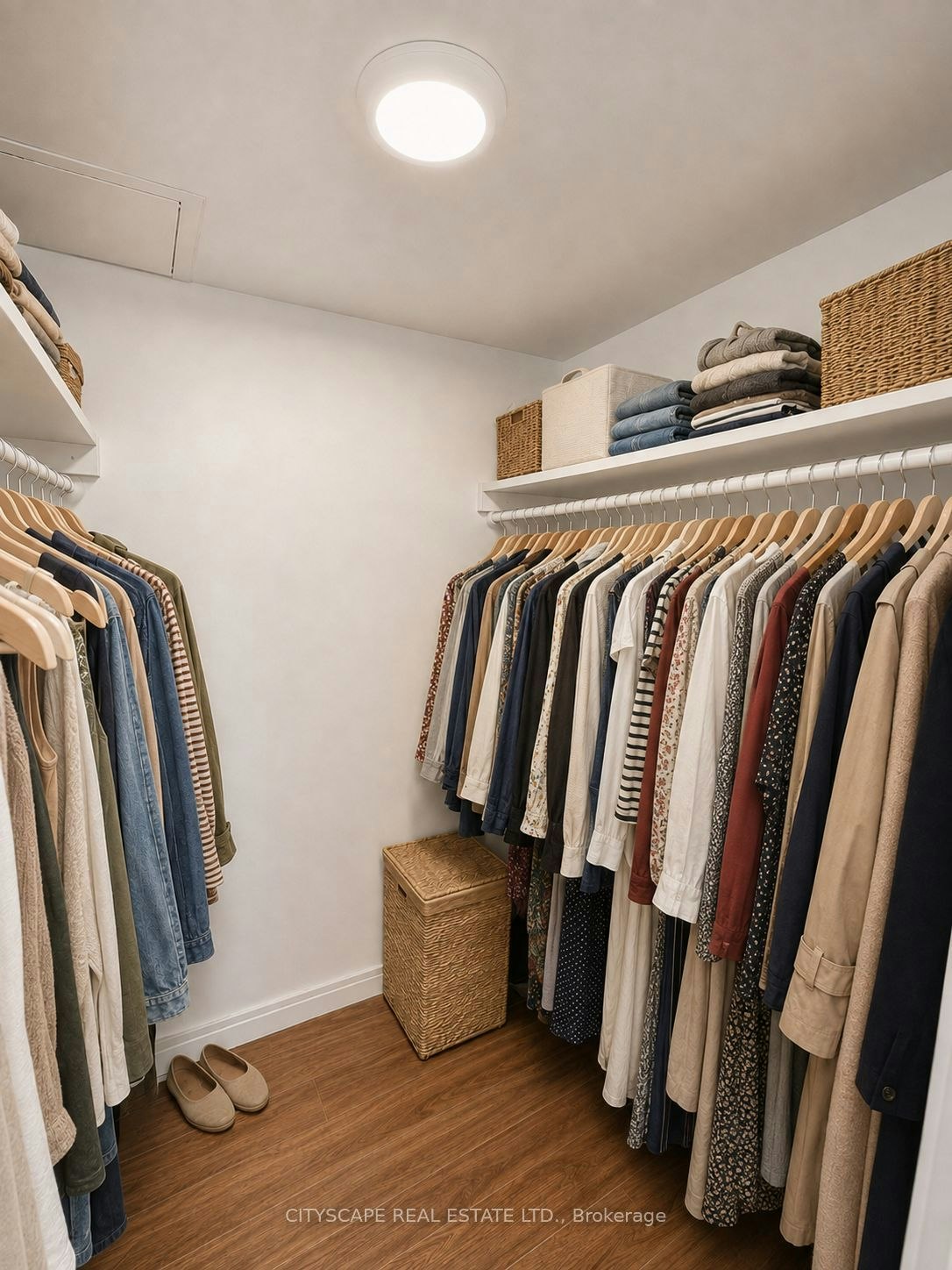 212-100 Observatory Lane, Richmond Hill, ON, L4C 1T4 - 11