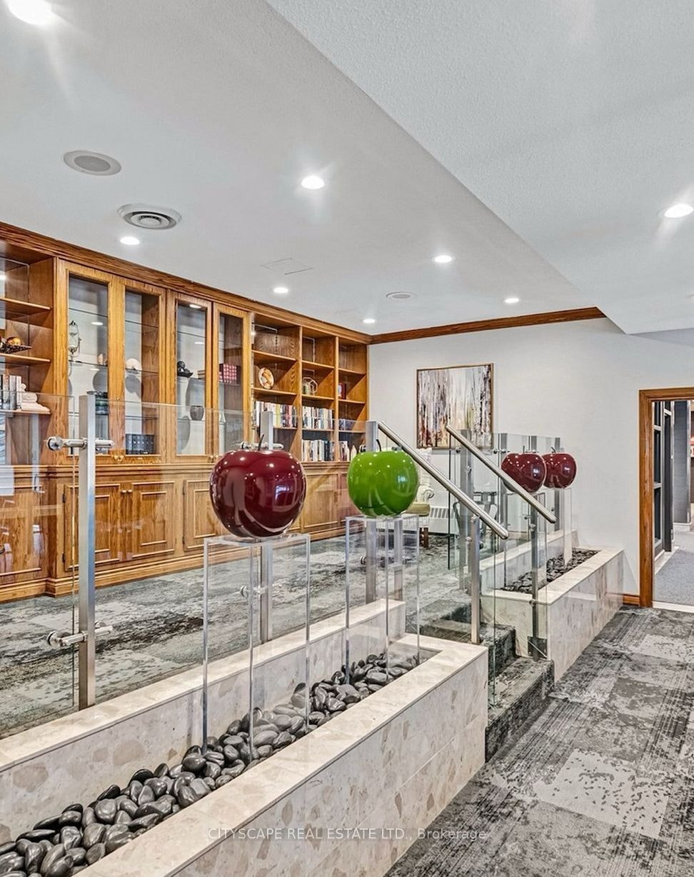 212-100 Observatory Lane, Richmond Hill, ON, L4C 1T4 - 20