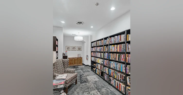212-100 Observatory Lane, Richmond Hill, ON, L4C 1T4 - 18