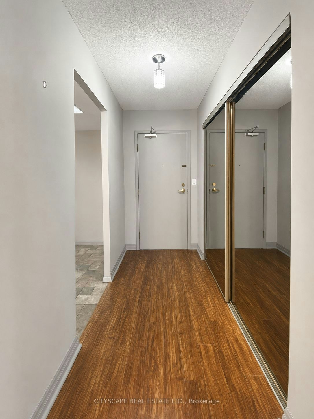 212-100 Observatory Lane, Richmond Hill, ON, L4C 1T4 - 3
