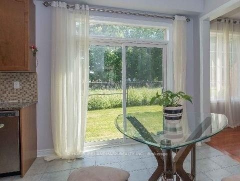 29 James Parrott Avenue, Markham, ON, L6E 0J9 - 6