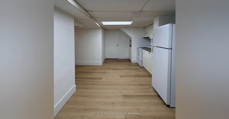 Bsmt-316 Biosdale Avenue W, Richmond Hill, ON, L4C 1R3 - 2