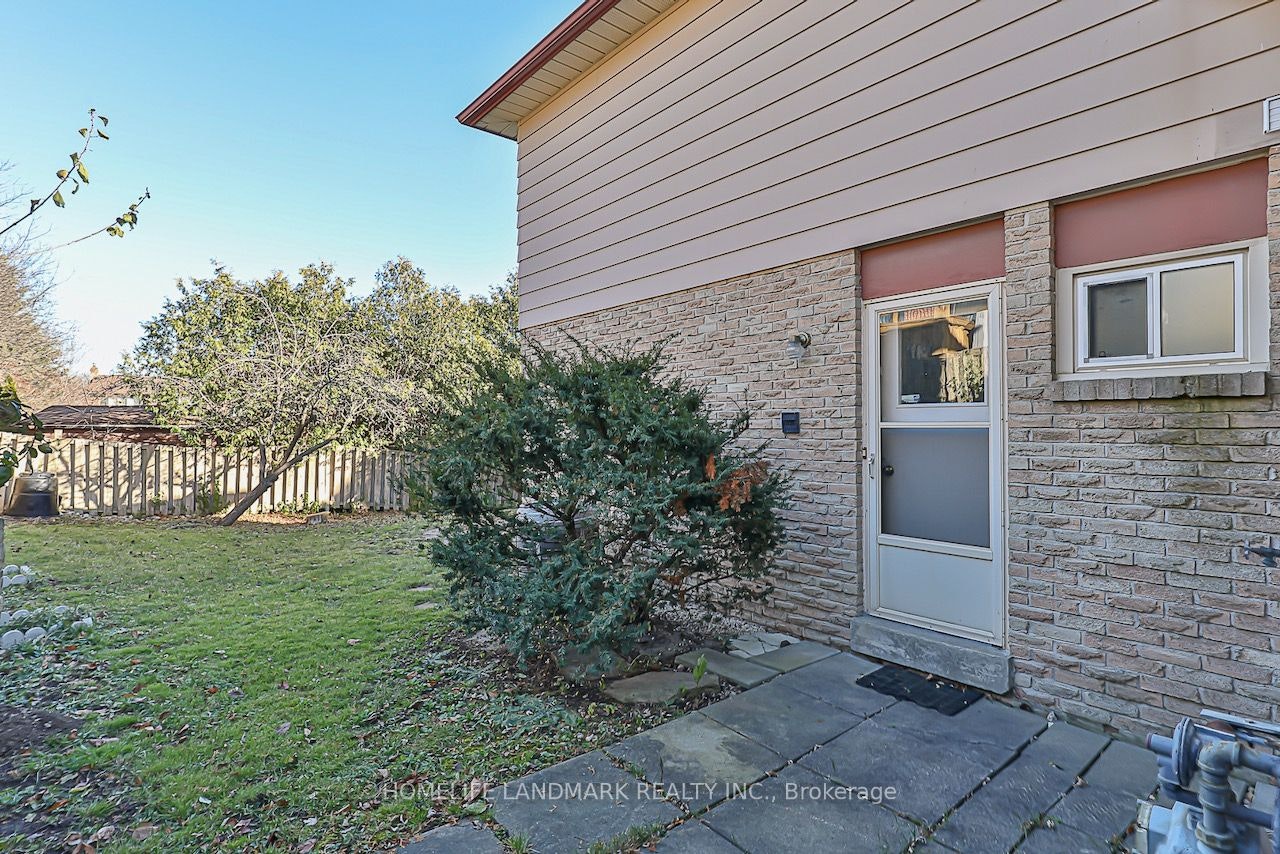 77 Briarwood Road, Markham, ON, L3R 2W8 - 27
