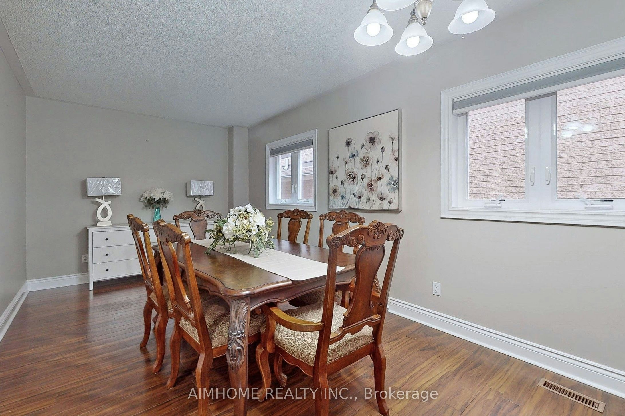 399 Flanagan Court, Newmarket, ON, L3X 2G1 - 4