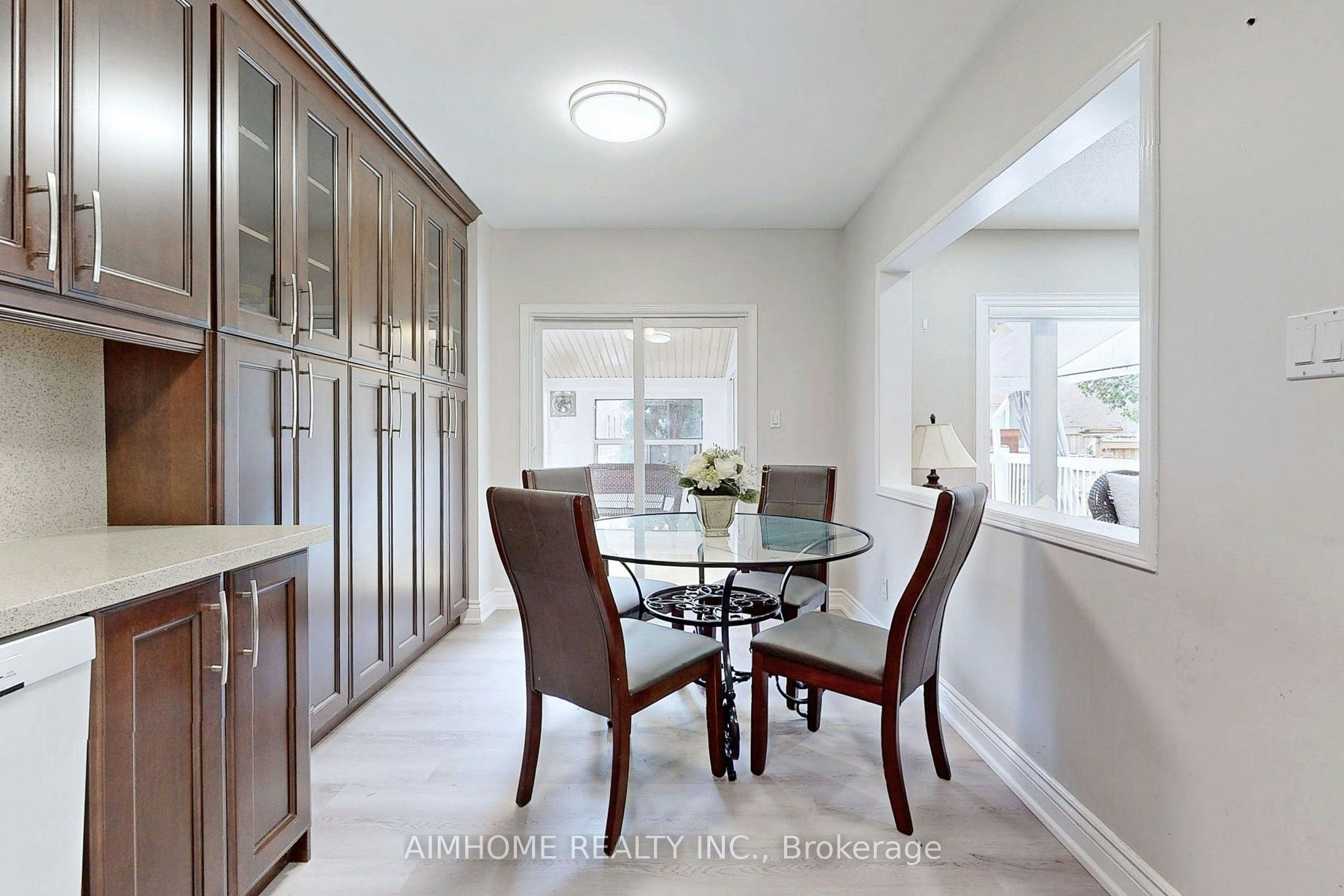 399 Flanagan Court, Newmarket, ON, L3X 2G1 - 9