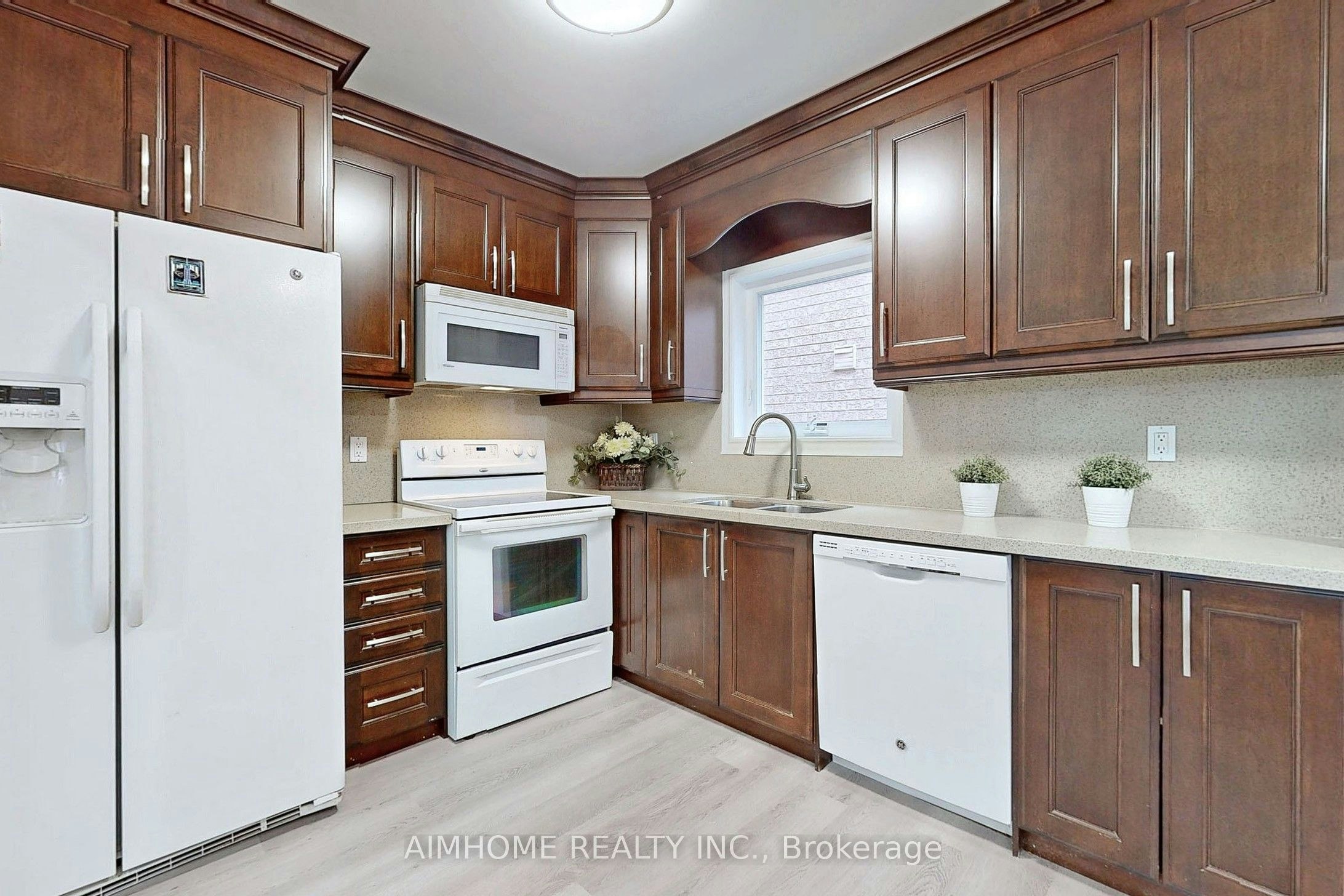 399 Flanagan Court, Newmarket, ON, L3X 2G1 - 7