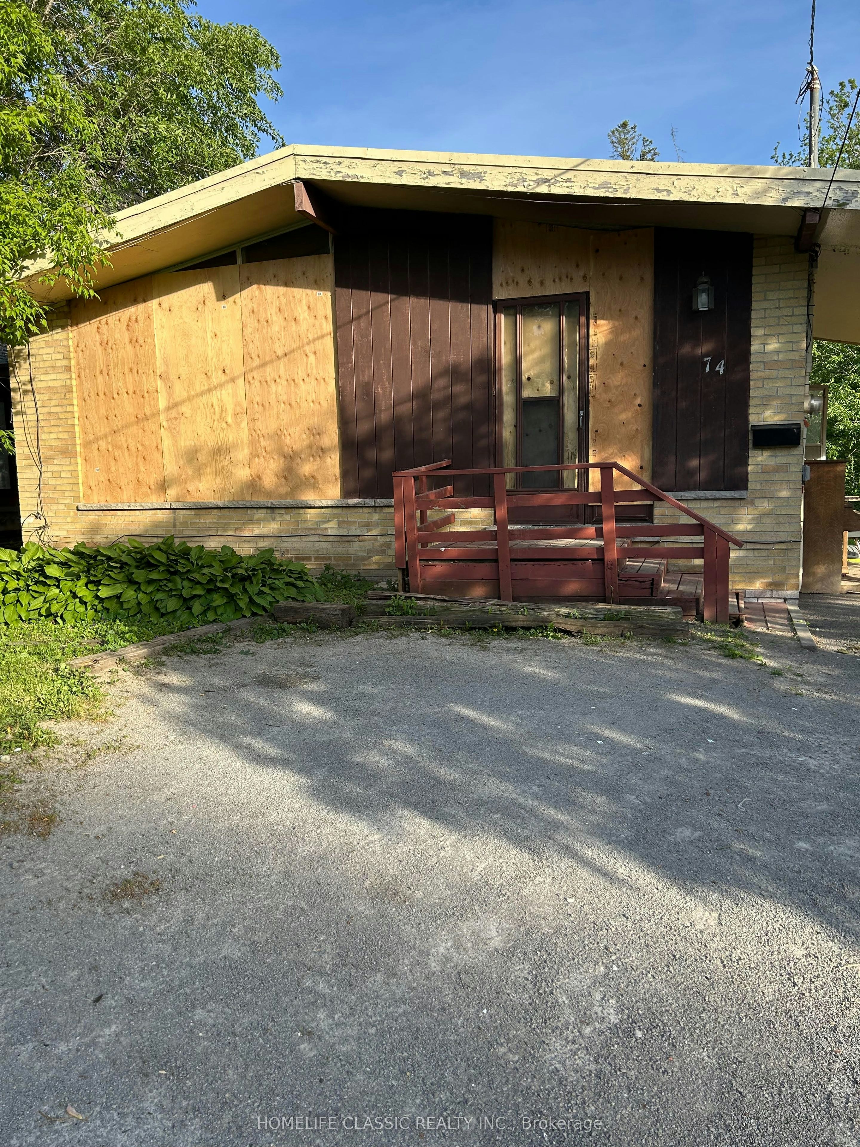 74 Richmond Street, Richmond Hill, ON, L4C 3Y4