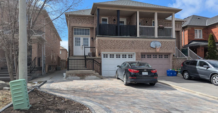 34A Casabel Drive, Vaughan, ON, L6A 3M4