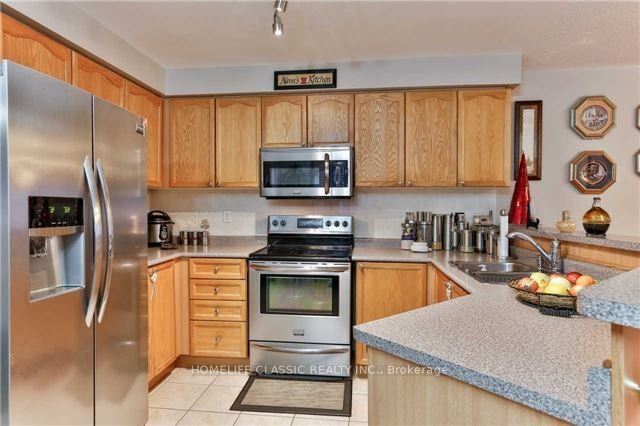 34 Casabel Drive, Vaughan, ON, L6A 3M4 - 4