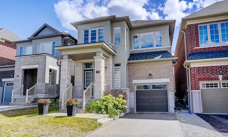 19 Falconridge Terrace