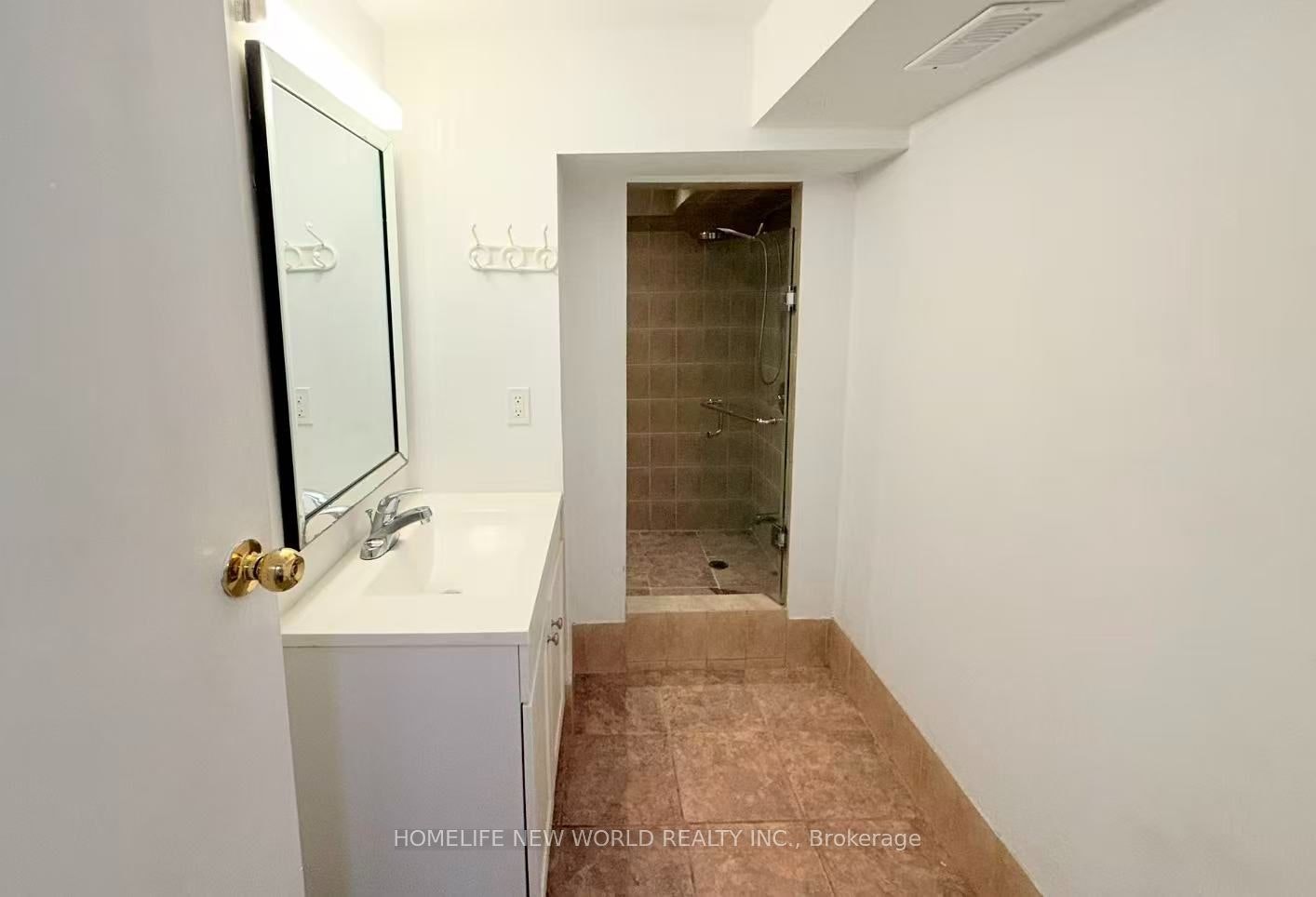 Bsmt Unit 1-385 Marybay Crescent, Richmond Hill, ON, L4C 2X5 - 14