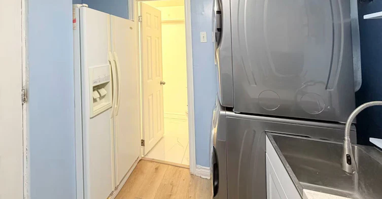 Bsmt Unit 2-385 Marybay Crescent, Richmond Hill, ON, L4C 2X5 - 5